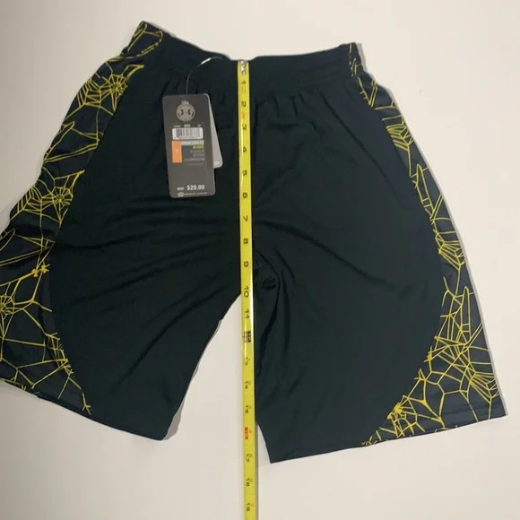 NWT Boys Under Armour Black Widow Shorts - Picture 5 of 8